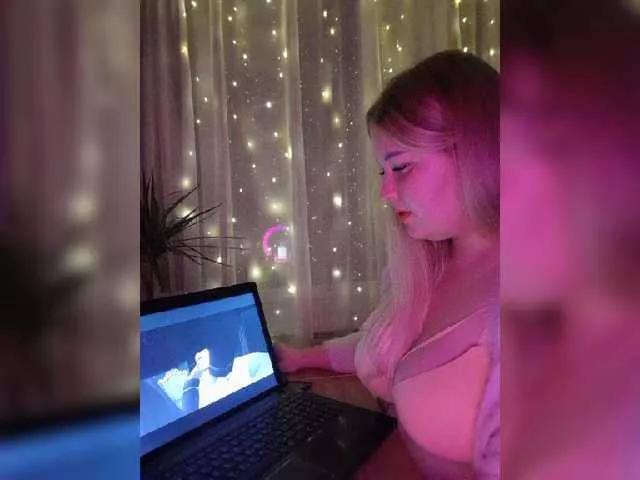 -MISTIKA- on BongaCams 