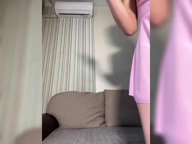 -Safira- from BongaCams