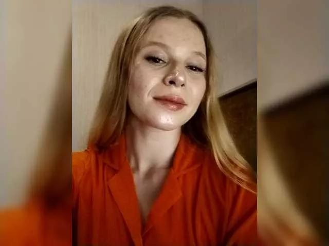 Freechat 1biscuit1 on BongaCams