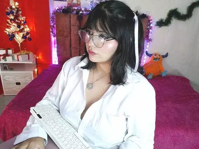 Freechat 1sarah on BongaCams