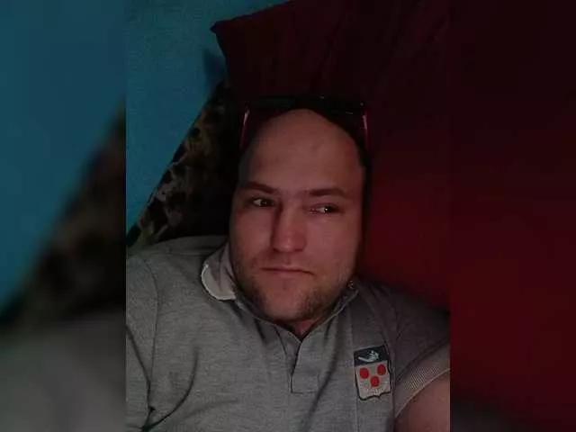777puanson777 on BongaCams 