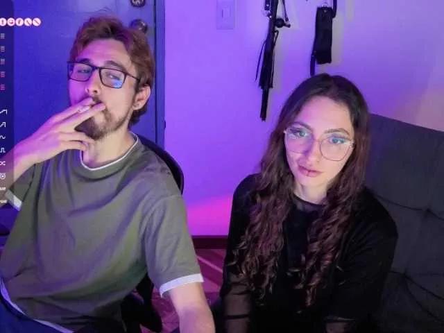 Aaronandelizabeth on BongaCams 