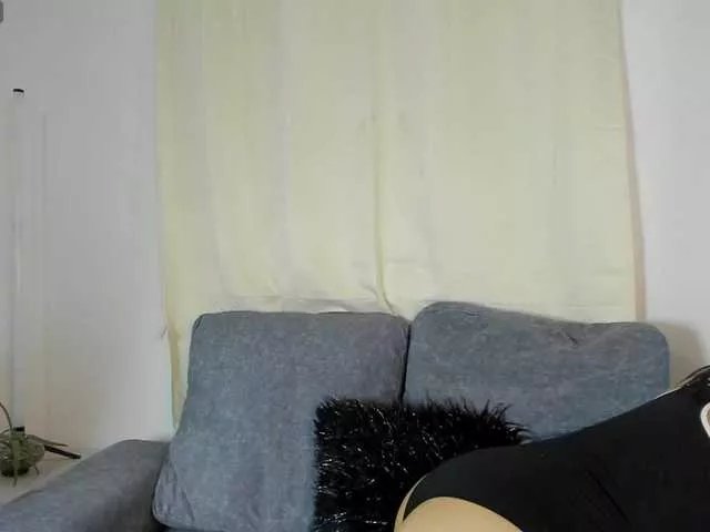 Offline Abril-jones10 on BongaCams