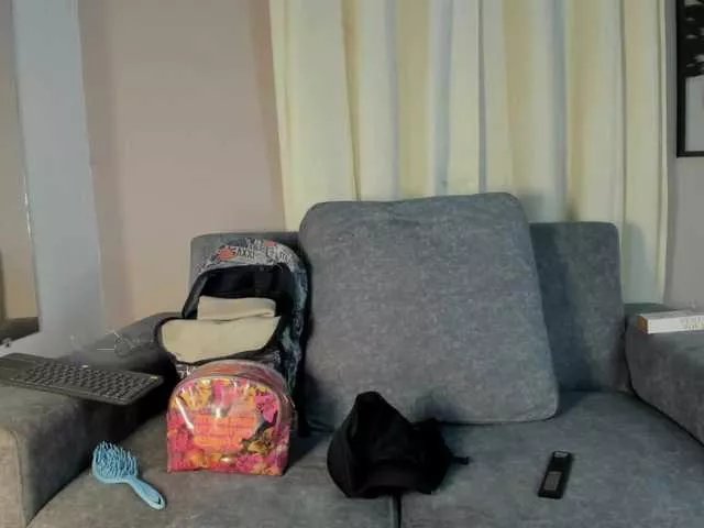 Offline Abril-jones10 on BongaCams