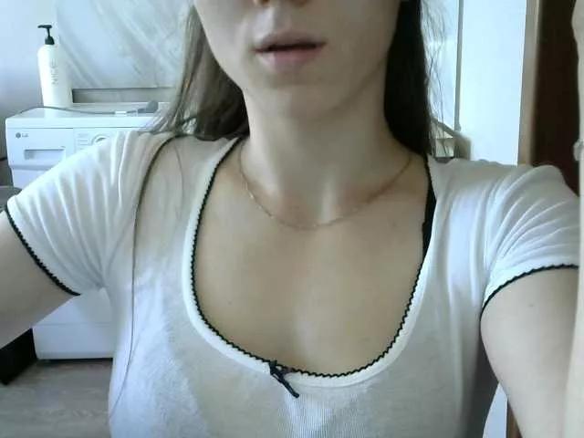 Offline Affectionate-Fairy on BongaCams