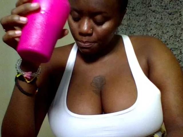 AfroBooty on BongaCams