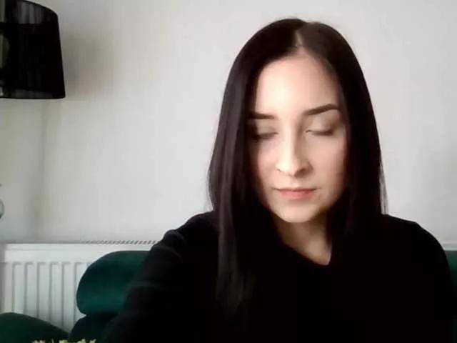 AlaiaJoy on BongaCams