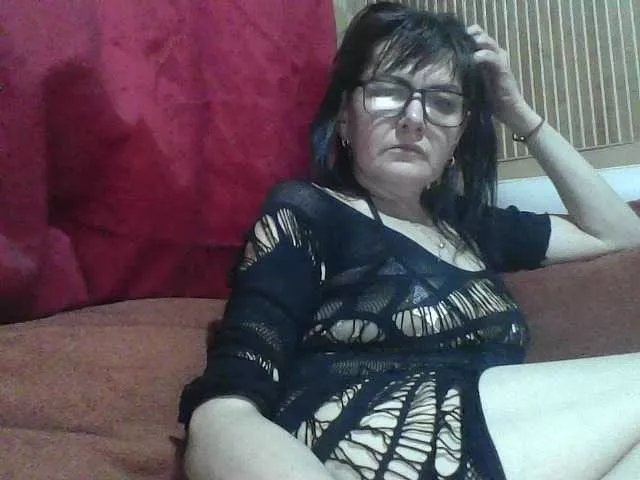 Offline AlanaXDream on BongaCams