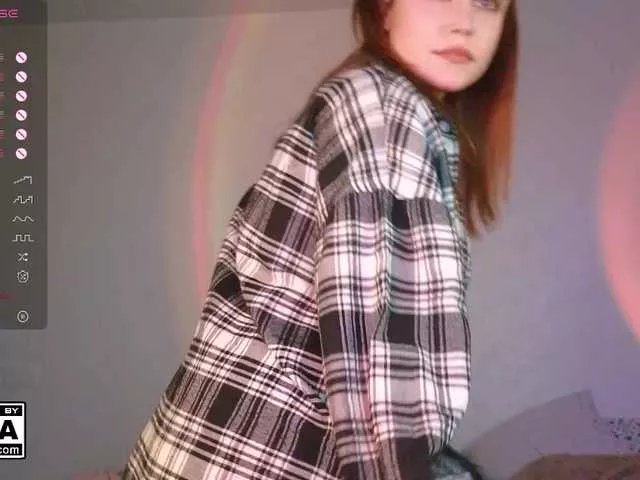 Offline AliceWyliee on BongaCams