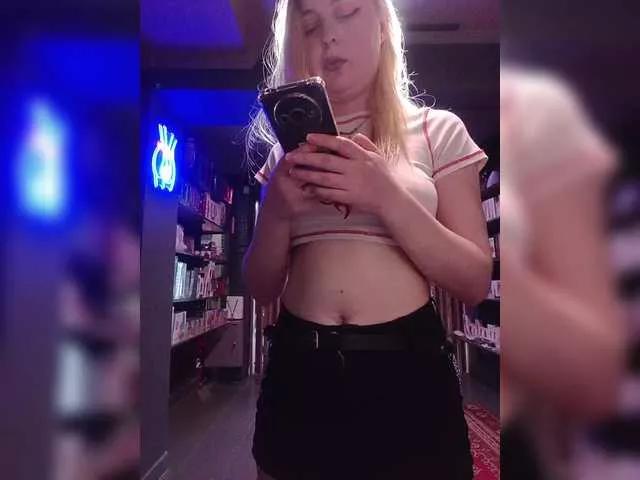 AliciaSvip on BongaCams