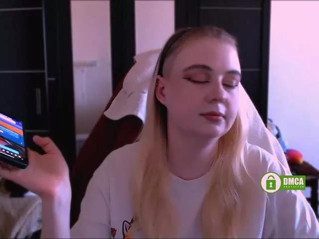 AliciaSvip on BongaCams