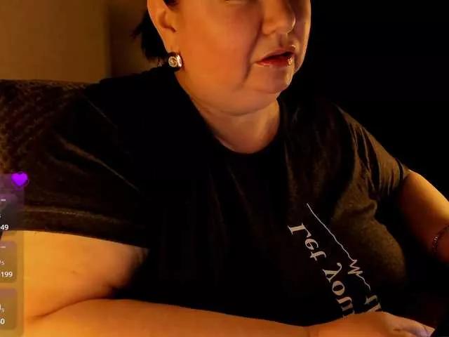 Alinahott1 on BongaCams 