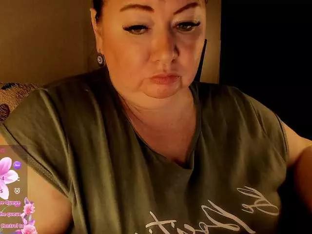 Alinahott1 on BongaCams 