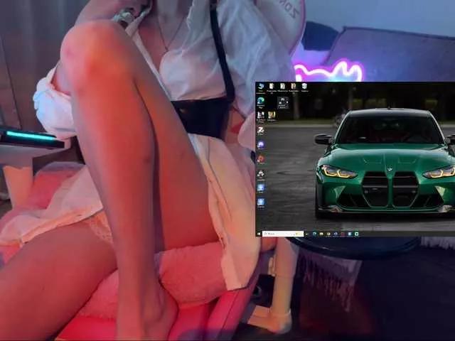 Offline Alisa-Cheshirovna on BongaCams