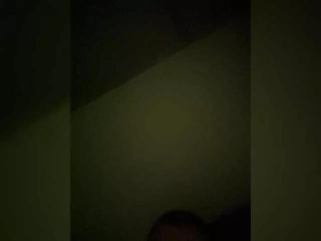 Offline AlisaaAt on BongaCams