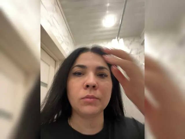 AlisaStar2025 on BongaCams