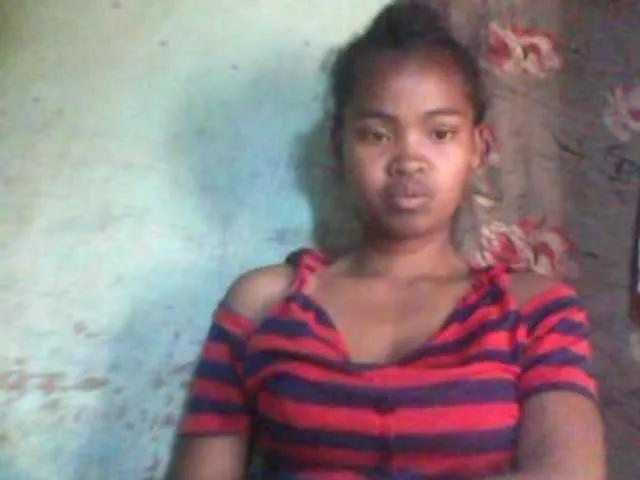 Offline Allycha1 on BongaCams