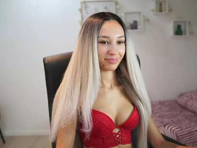 AmaiLiu on BongaCams 
