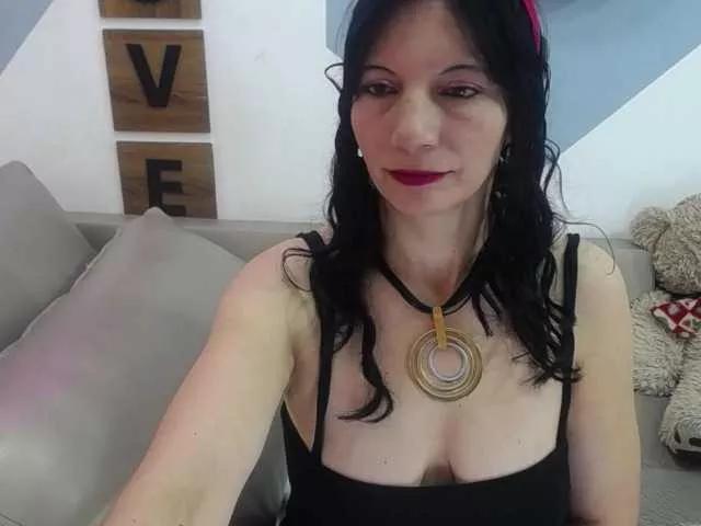 Amandagranny on BongaCams 