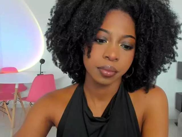 Amatiistur on BongaCams 