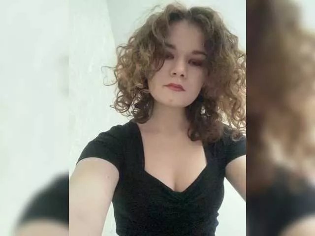 Offline Ananastik on BongaCams