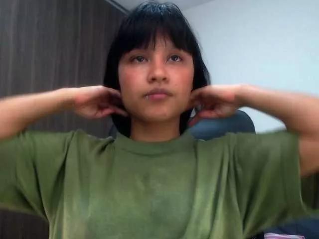 ANGEL-JULSS on BongaCams