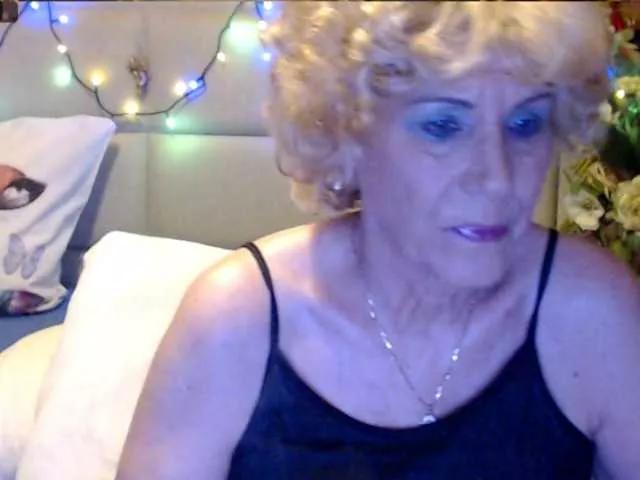 ANGELGRANNY on BongaCams 