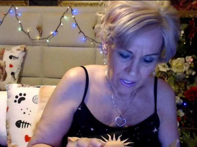 ANGELGRANNY on BongaCams 