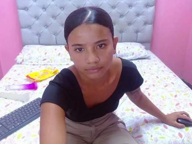 AngelicaBlue on BongaCams 