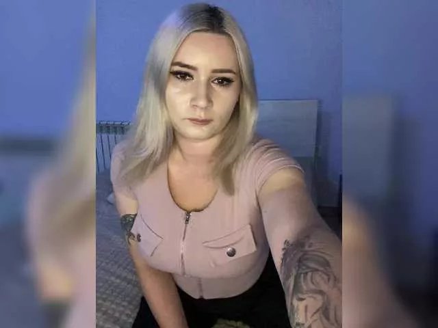 Annet111 on BongaCams 
