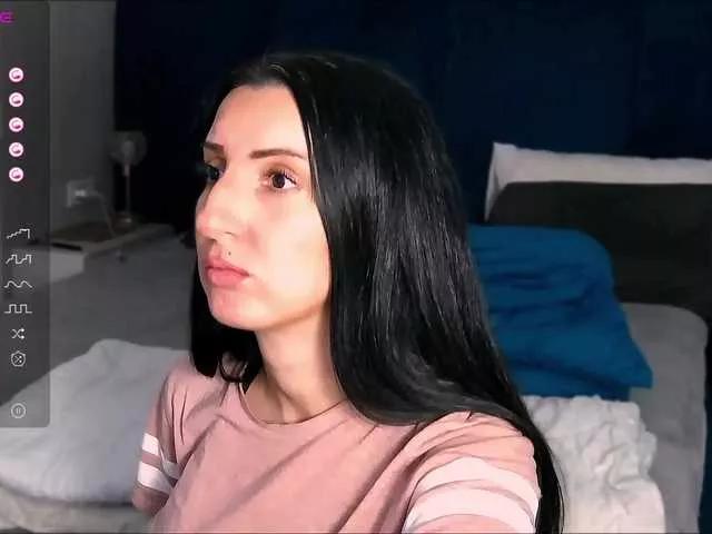 Offline AnyaWilder on BongaCams