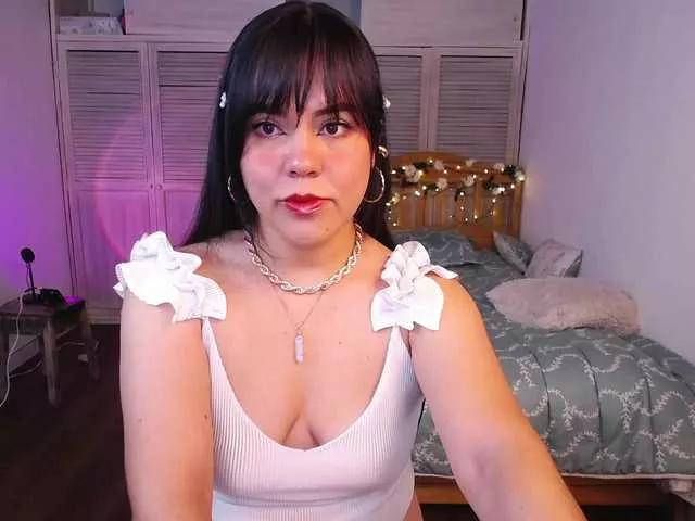 ArianeElisse on BongaCams 