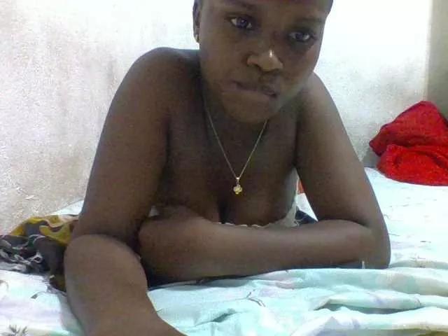 arline52 from BongaCams