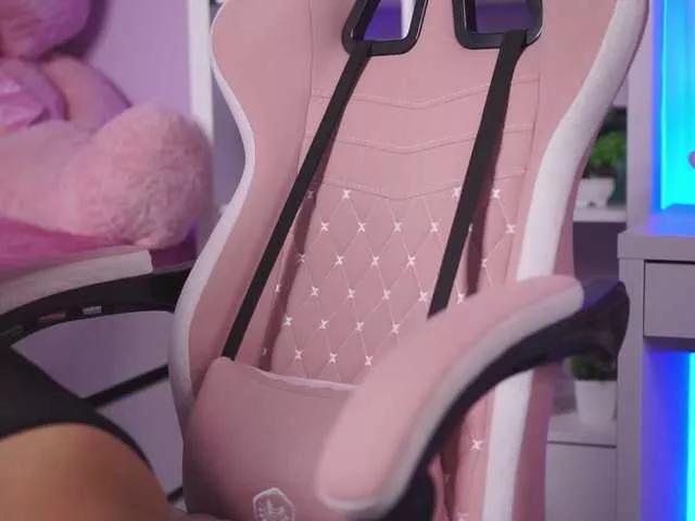 AshaYuva on BongaCams 