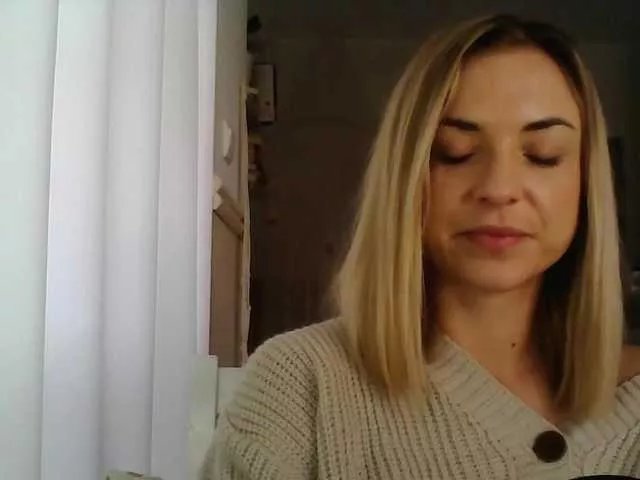 Offline AshleyPerfect on BongaCams