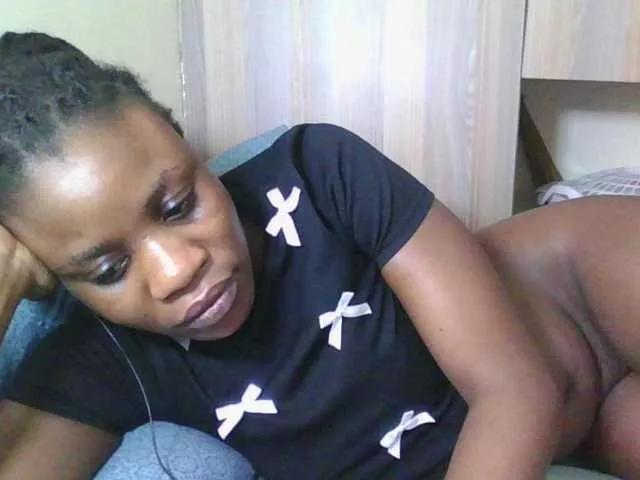 Babyrozzilah on BongaCams 