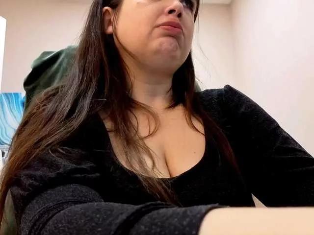 Check out 22 years old battymoll from BongaCams battymoll from BongaCams