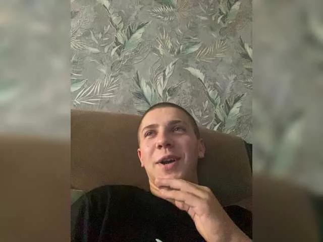 Bieyy13 on BongaCams