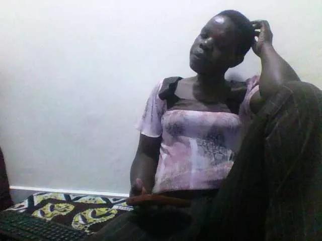 Bigassqueen on BongaCams