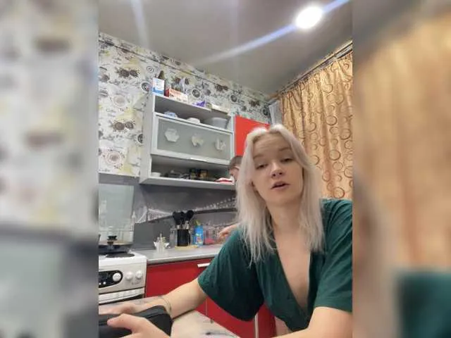 Offline Blastbiet-Blastbieta on BongaCams