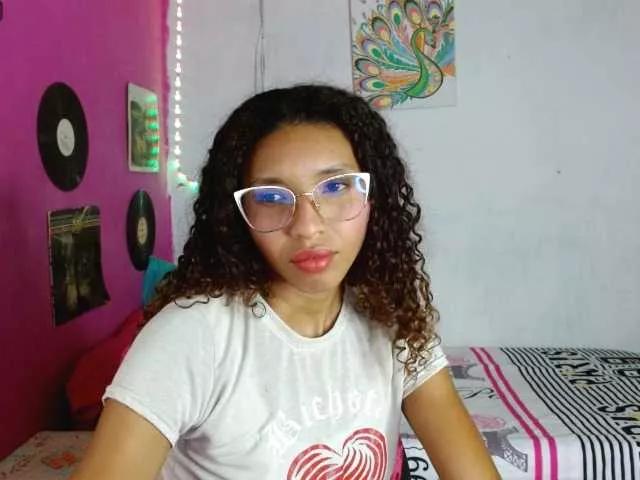 Freechat blessedperverse on BongaCams