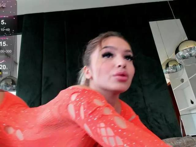 Blondie-quinn on BongaCams 