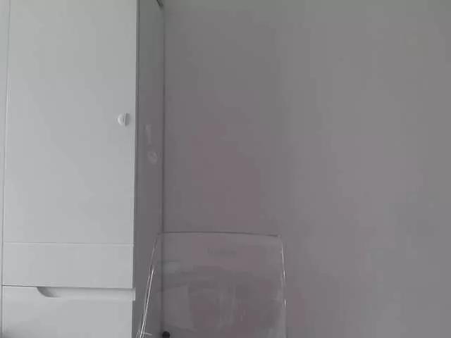Blondie8853 on BongaCams 
