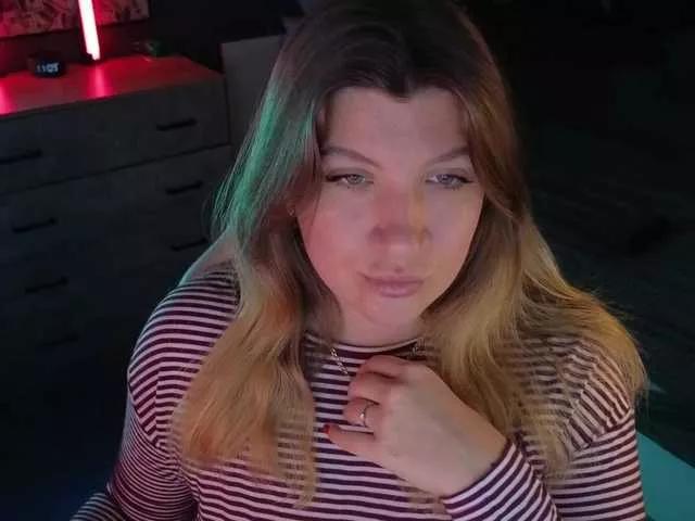 Offline BloomBambi on BongaCams