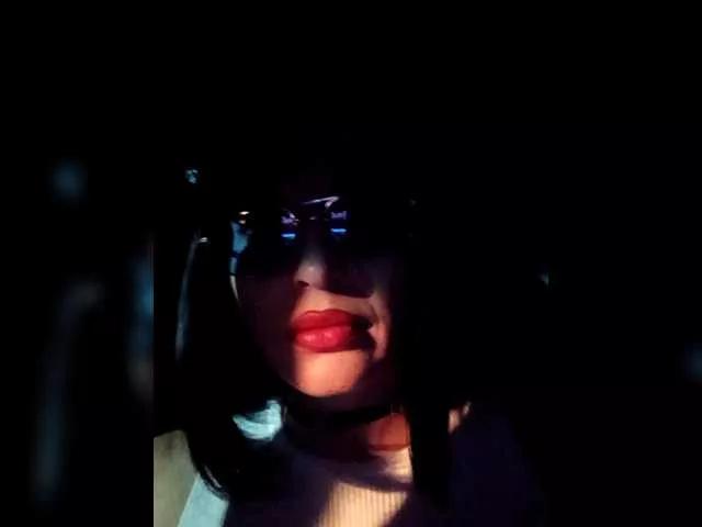Cute Bonnie777Clyde wants you to fuck their body now Bonnie777Clyde from BongaCams