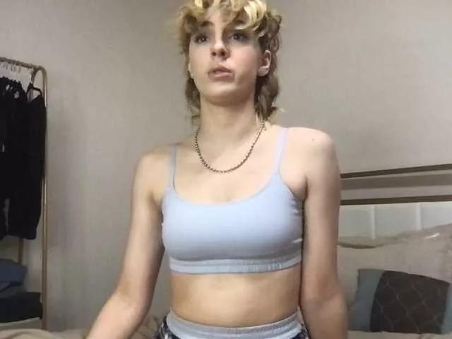 Breakingamber on BongaCams