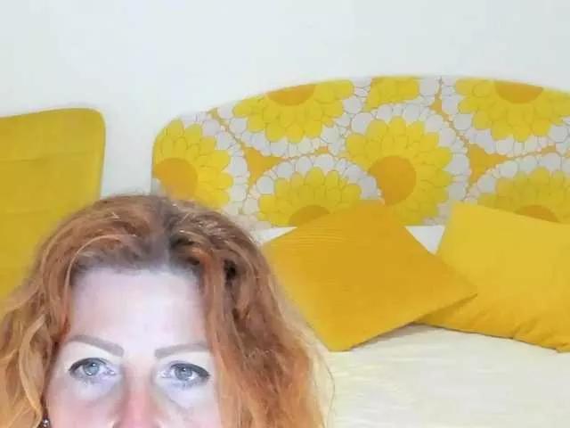 BritishPenelope on BongaCams 