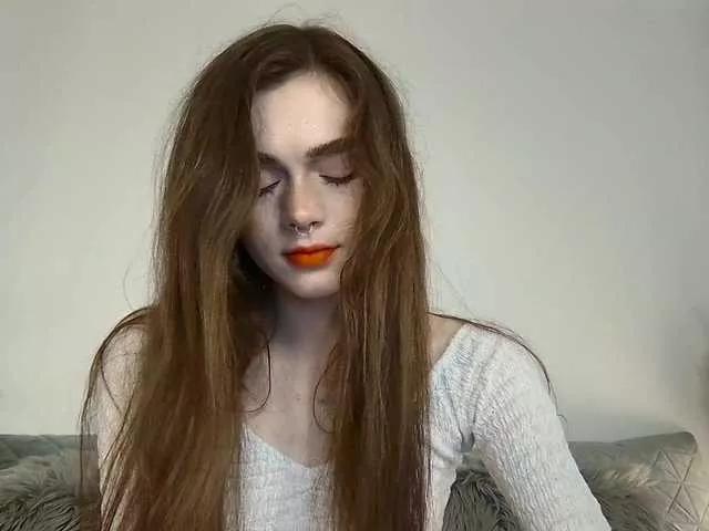 BrokenDoll666 on BongaCams 