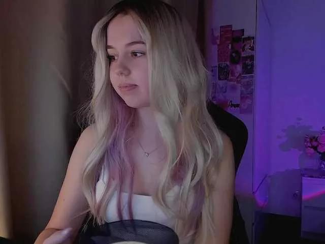 Businkaa on BongaCams 