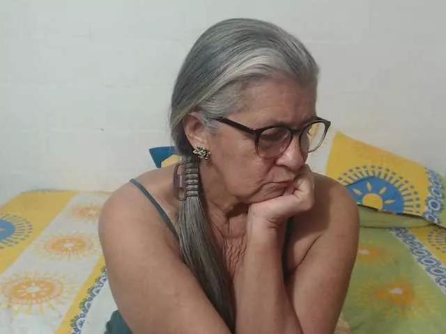 candy-mature on BongaCams 